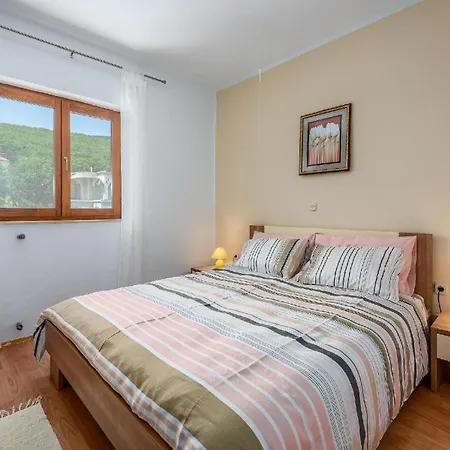 Fuer 5 Personen Ca 50 Qm In Labin, Istrien Bucht Von Rasa *