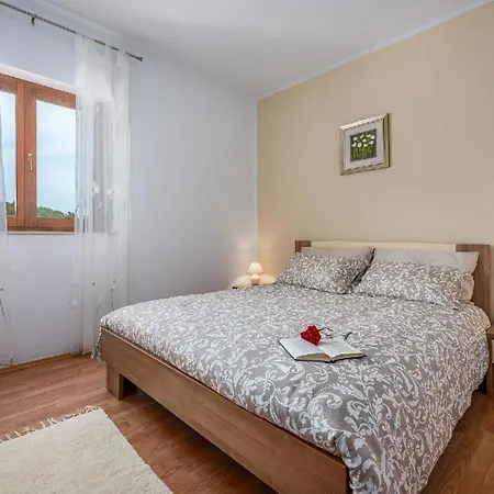 Fuer 5 Personen Ca 50 Qm In Labin, Istrien Bucht Von Rasa * Labin (Istria)