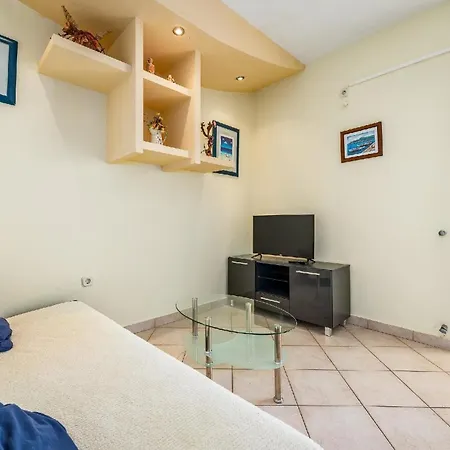 Fuer 5 Personen Ca 50 Qm In Labin, Istrien Bucht Von Rasa